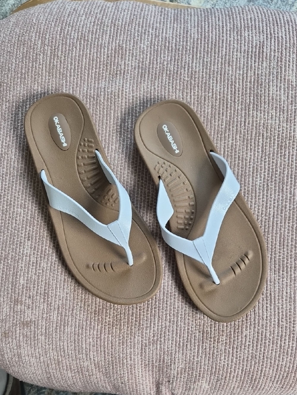 Okabashi Women's White Strap Flip Flop Sandals
